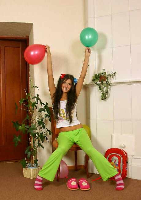 Stunning 18 are excited to present you with a photo gallery showcasing Isabella has a hot body